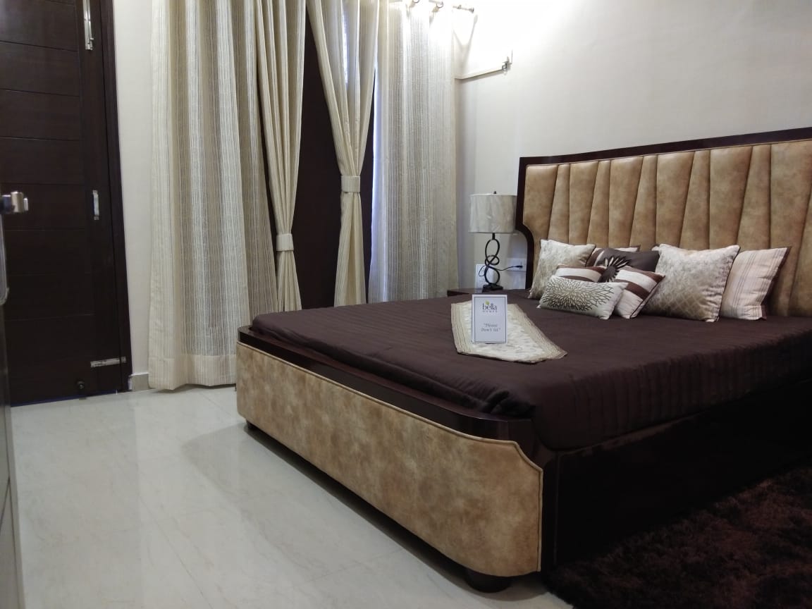 3 BHK + Servant Room Apartment For Rent in Malwa Escon Arena