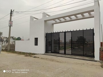  Plot – Exterior View View at Dhoom Manikpur - for Sale