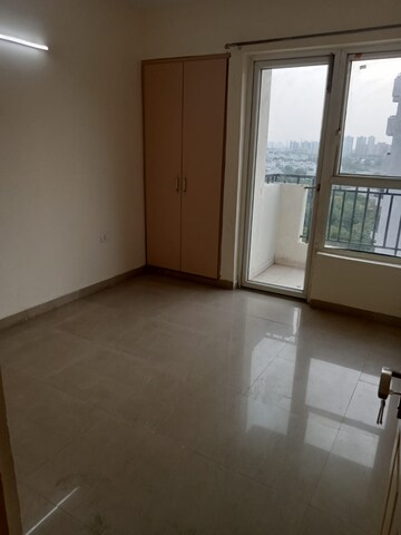 Room in 3 BHK Apartment at SS The Coralwood, Sector 84 – for Rent