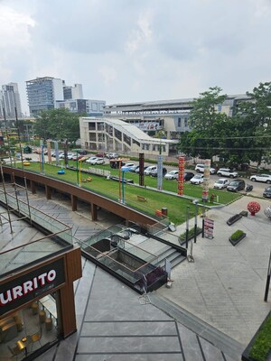  Shop For Sale in Delta I Greater Noida