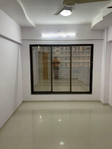 Room in 1 BHK Apartment at Madhuban Township, Vasai East – for Sale