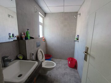 Bathroom in 3 BHK Apartment at Mapsko Royale Ville, Sector 82 – for Rent