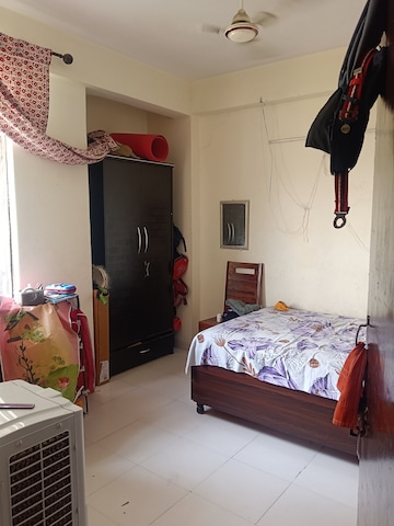 Bedroom in 2 BHK Apartment at Amolik Heights, Sector 88 – for Sale
