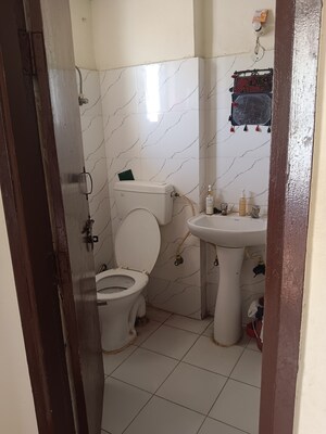 Bathroom in 2 BHK Apartment at Amolik Heights, Sector 88 – for Sale