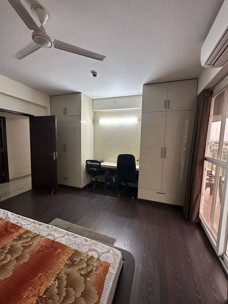 Living Room, hero-homes-gurgaon 3 Bedroom 1690 Sq.Ft. Apartment In Sector 104 Gurgaon 8990477