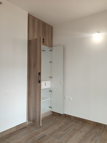 Room in 3 BHK Apartment at Brigade El Dorado, Bagaluru – for Rent