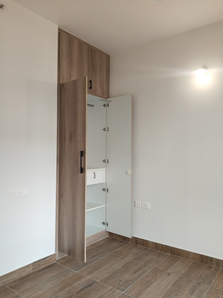 Room, brigade-el-dorado 3 Bedroom 1043 Sq.Ft. Apartment In Bagaluru Bangalore 8990485