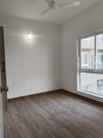 Room in 3 BHK Apartment at Brigade El Dorado, Bagaluru – for Rent