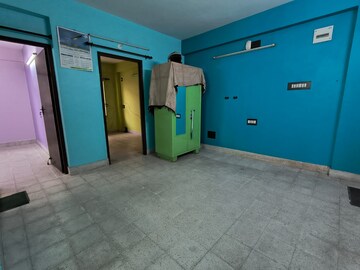 Room in 2 BHK Builder Floor at Sakher Bazar – for Sale
