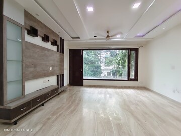 Room in 3 BHK Apartment at Shanti Kunj – for Rent