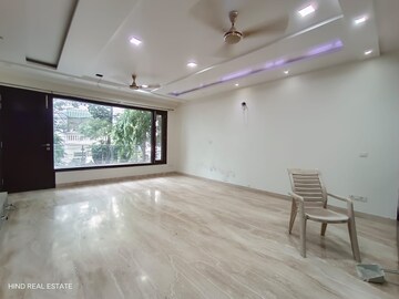 Room in 3 BHK Apartment at Shanti Kunj – for Rent