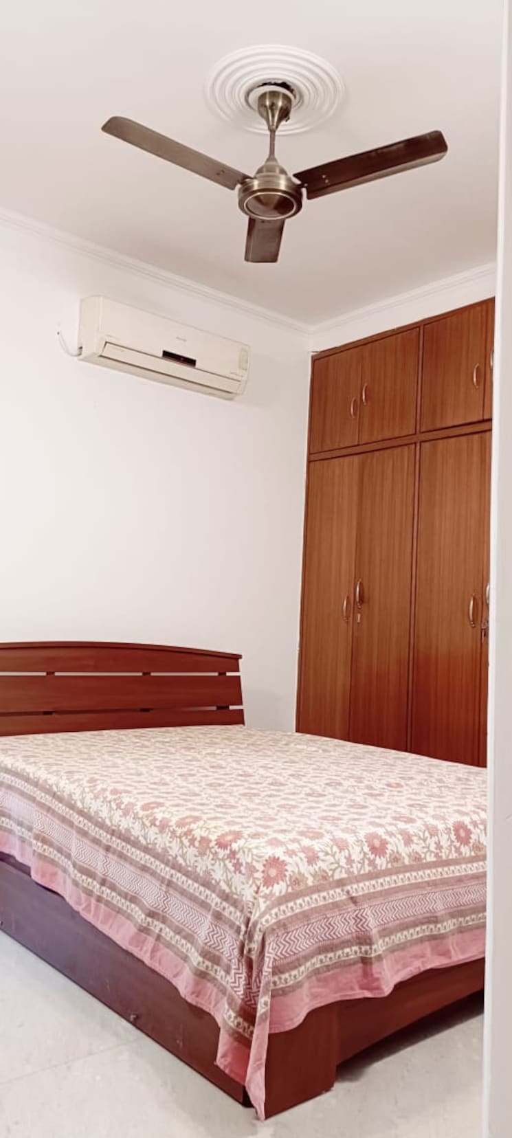 Master Bedroom, vasant kunj 2 Bedroom 1200 Sq.Ft. Apartment In Vasant Kunj Delhi 8990553