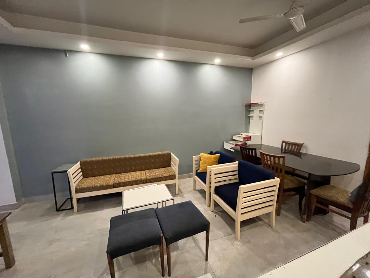 3 BHK + Extra Room Apartment For Rent in Gaur Saundaryam