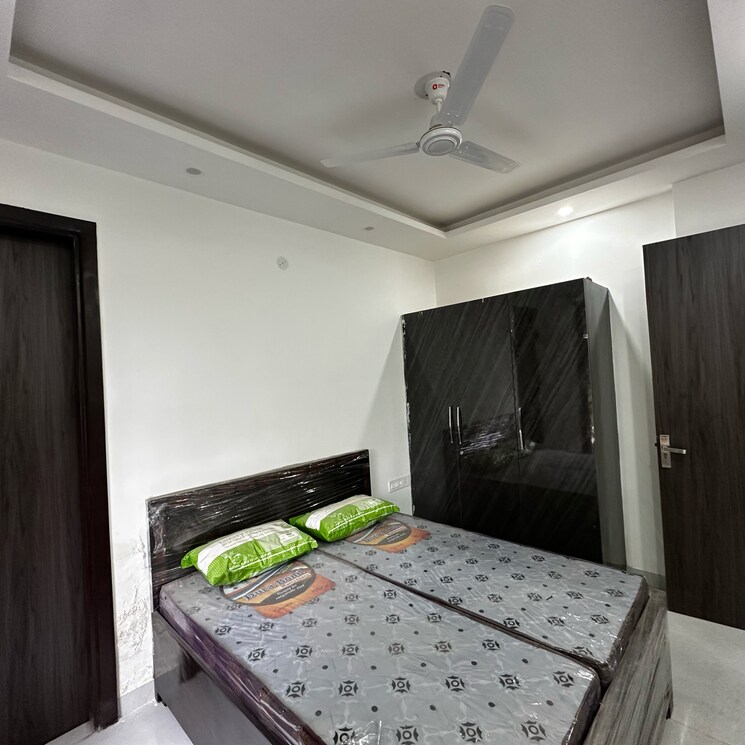Bedroom, sector 52 1 Bedroom 910 Sq.Ft. Builder Floor In Sector 52 Gurgaon 8990556