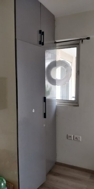  2 BHK Apartment at Mapsko Paradise, Sector 83 – for Rent
