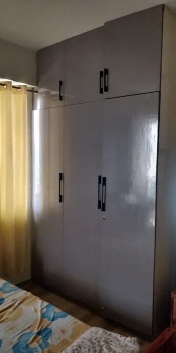 Bedroom in 2 BHK Apartment at Mapsko Paradise, Sector 83 – for Rent