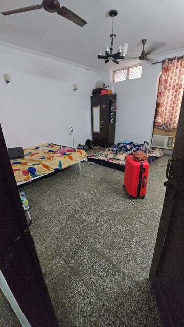 1.5 BHK Builder Floor For Rent in Dayanand Colony