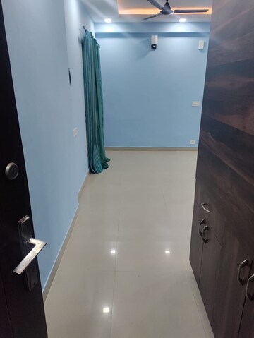 Furnished Amenities in 3 BHK Apartment at SS The Coralwood, Sector 84 – for Rent