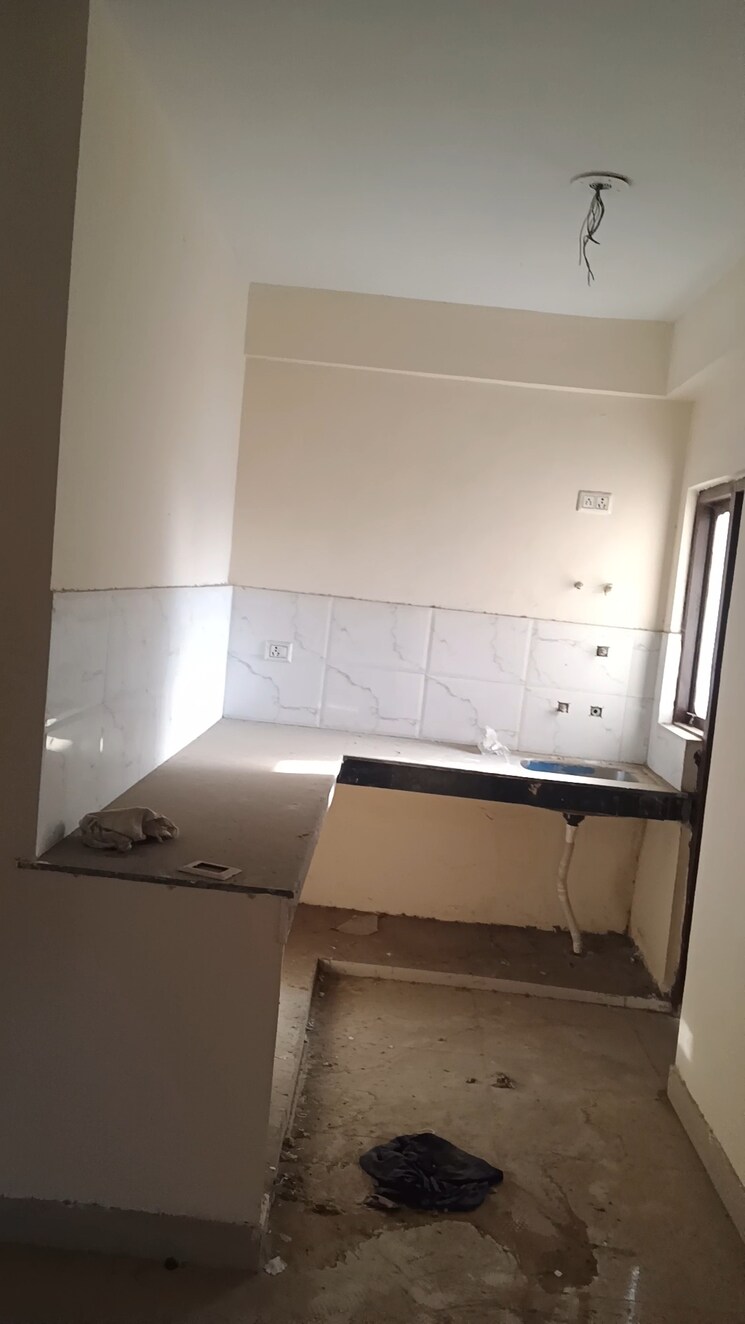 Kitchen, adore-samriddhi 2 Bedroom 570 Sq.Ft. Apartment In Sector 89 Faridabad 8990611