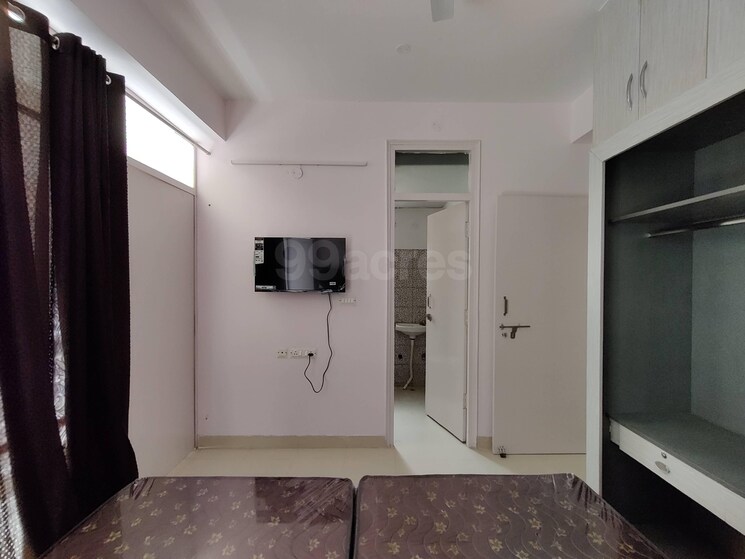 Room, breez-global-heights-89 2 Bedroom 626 Sq.Ft. Apartment In Sector 89 Gurgaon 8990589