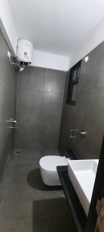 Bathroom in 3 BHK Apartment at Majestique Signature Towers, Balewadi – for Rent