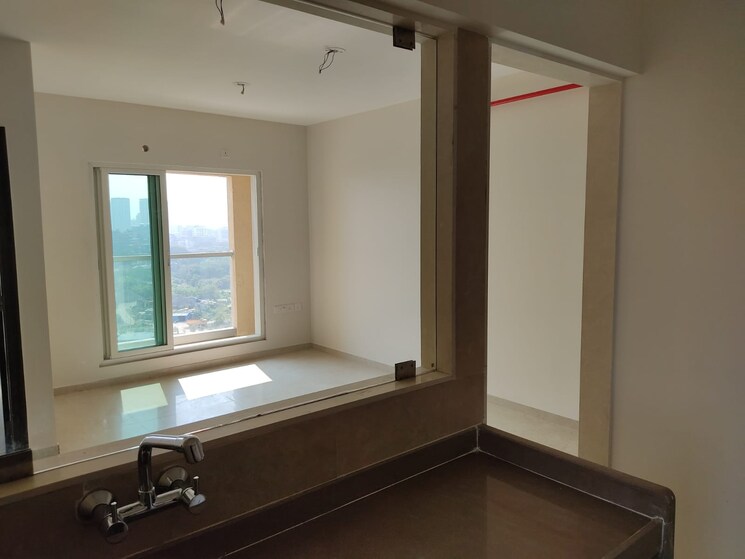 Room, dosti-west-county 1.5 Bedroom 700 Sq.Ft. Apartment In Balkum Pada Thane 8990739