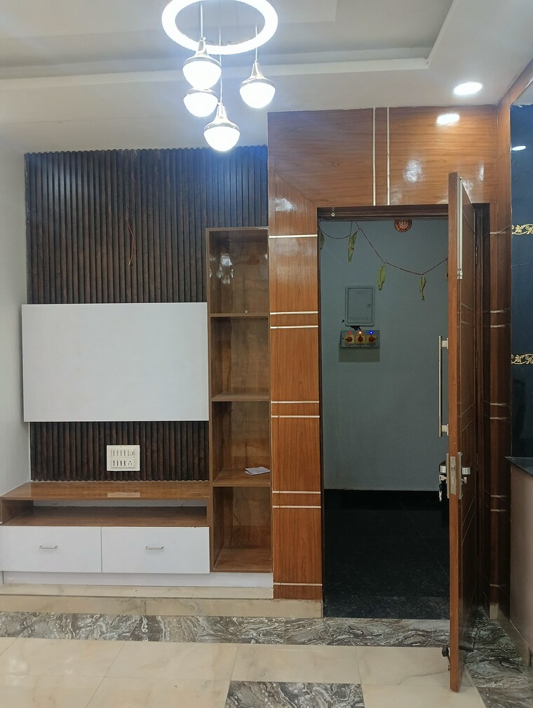 Kitchen, sector 31 3 Bedroom 250 Sq.Yd. Builder Floor In Sector 31 Faridabad 8990754