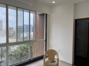  2 BHK Apartment at Santacruz West – for Rent