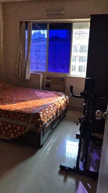 Bedroom in 3 BHK Apartment at Gundecha Marigold, Kandivali East – for Rent
