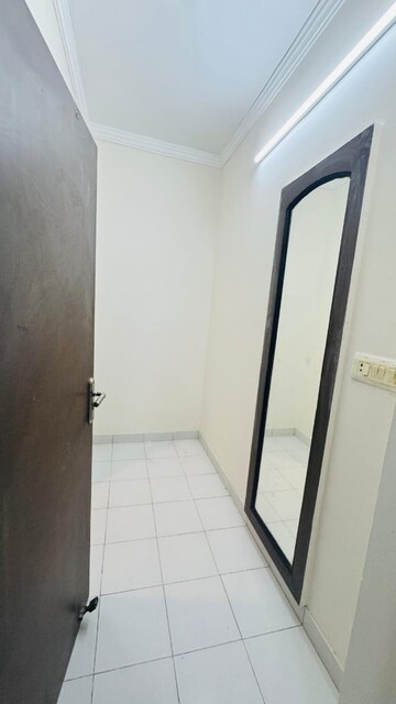 Room in 2 BHK Independent House at Sector 46 – for Rent