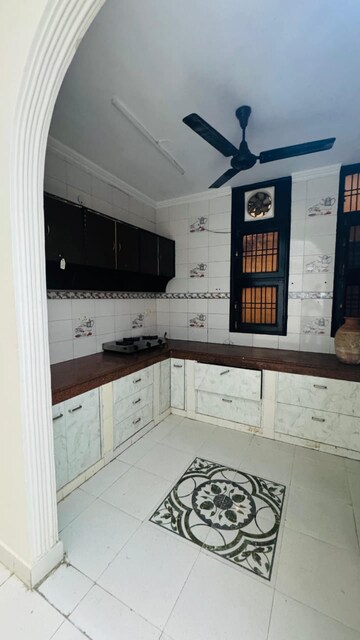 Kitchen in 2 BHK Independent House at Sector 46 – for Rent
