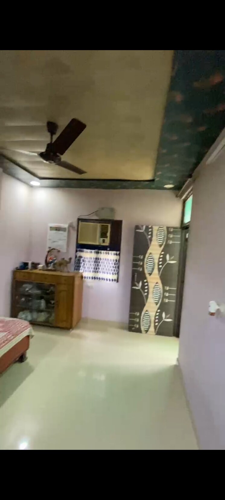 Living Room, harit-vihar-rwa 3 Bedroom 900 Sq.Ft. Builder Floor In Burari Delhi 8990919