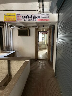 Building Lobby in  Shop at Sadashiv Peth – for Sale