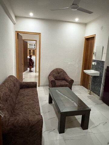 Furnished Amenities in 1.5 BHK Builder Floor at Palam Vihar Extension – for Rent
