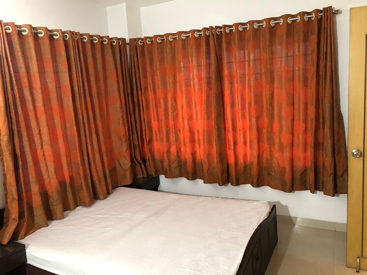 Bedroom, west-end-river-view 2 Bedroom 1200 Sq.Ft. Apartment In Aundh Pune 8990939