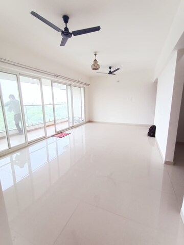 Room in 2 BHK Apartment at Mantra 99 Riverfront, Baner – for Rent