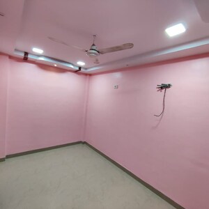 Room in 1 BHK Apartment at Sion – for Sale