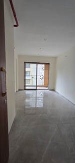 3 BHK + Pooja Room,Servant Room 896 Sq.Ft. Apartment in Hubtown Seasons