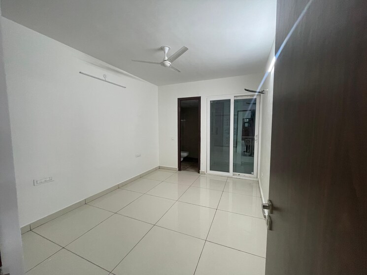 Room, shiva-motia-huys 3 Bedroom 1782 Sq.Ft. Apartment In Pir Machalla Zirakpur 8991020