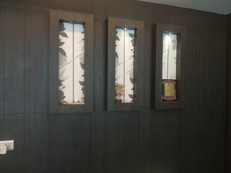 Room, alkapuri Commercial Office Space 1140 Sq.Ft. In Alkapuri Vadodara 8991041