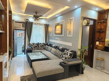 3 BHK Builder Floor For Sale in Raghu Nagar