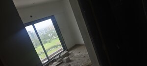 Room in 3 BHK Apartment at Siddhi Highland Park, Kolshet Road – for Sale