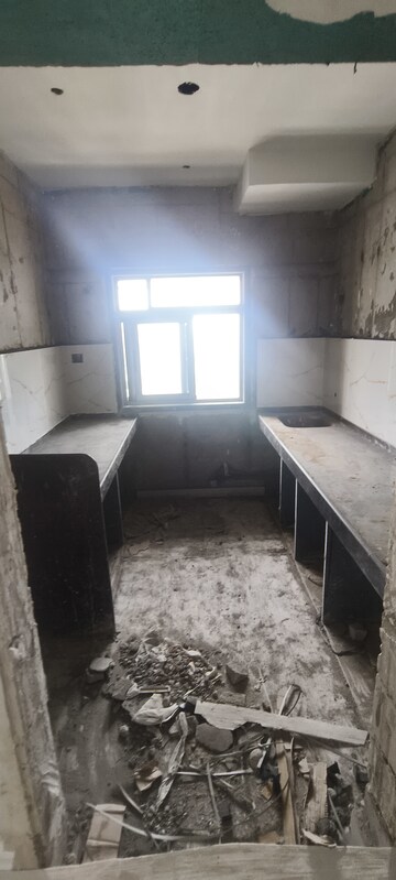 Kitchen in 3 BHK Apartment at Siddhi Highland Park, Kolshet Road – for Sale