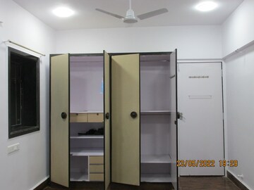  1 BHK Apartment at Priyadarshini CHS Dadar, Dadar West – for Sale