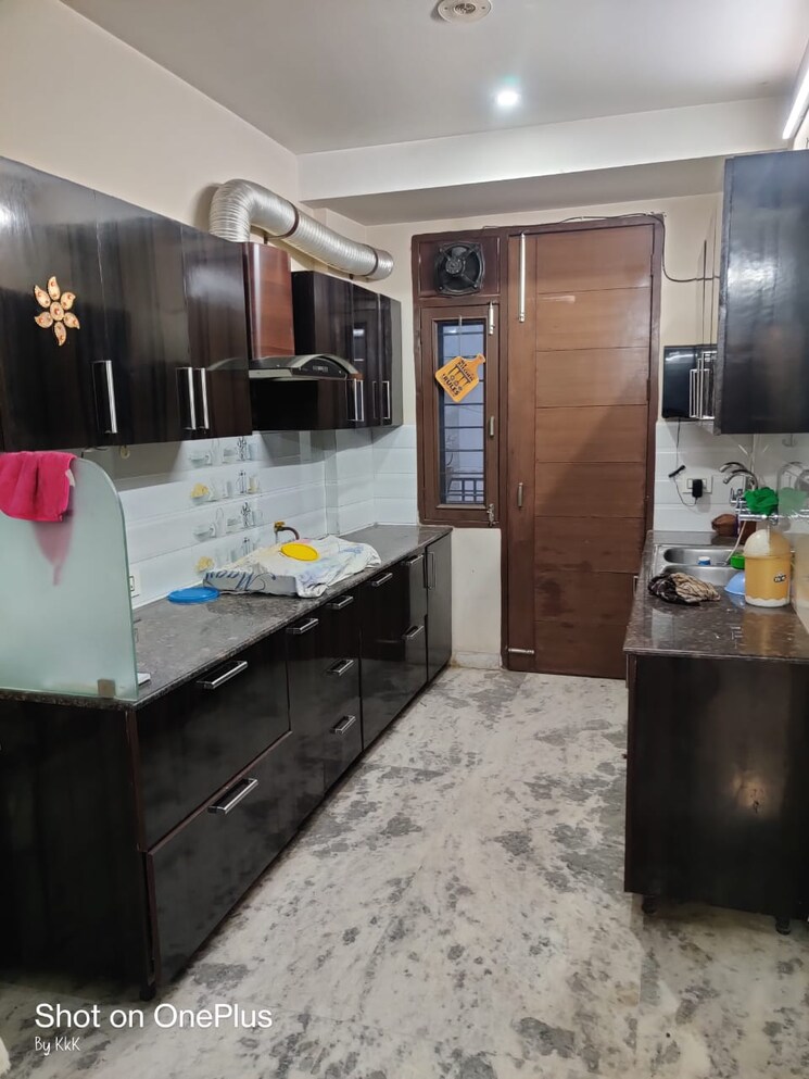 Kitchen, guru-nanak-enclave 3 Bedroom 1100 Sq.Ft. Apartment In Dhakoli Zirakpur 8991172