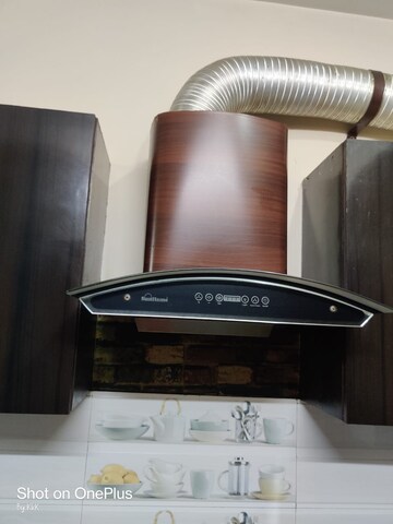 Furnished Amenities in 3 BHK Apartment at Guru Nanak Enclave, Dhakoli – for Rent