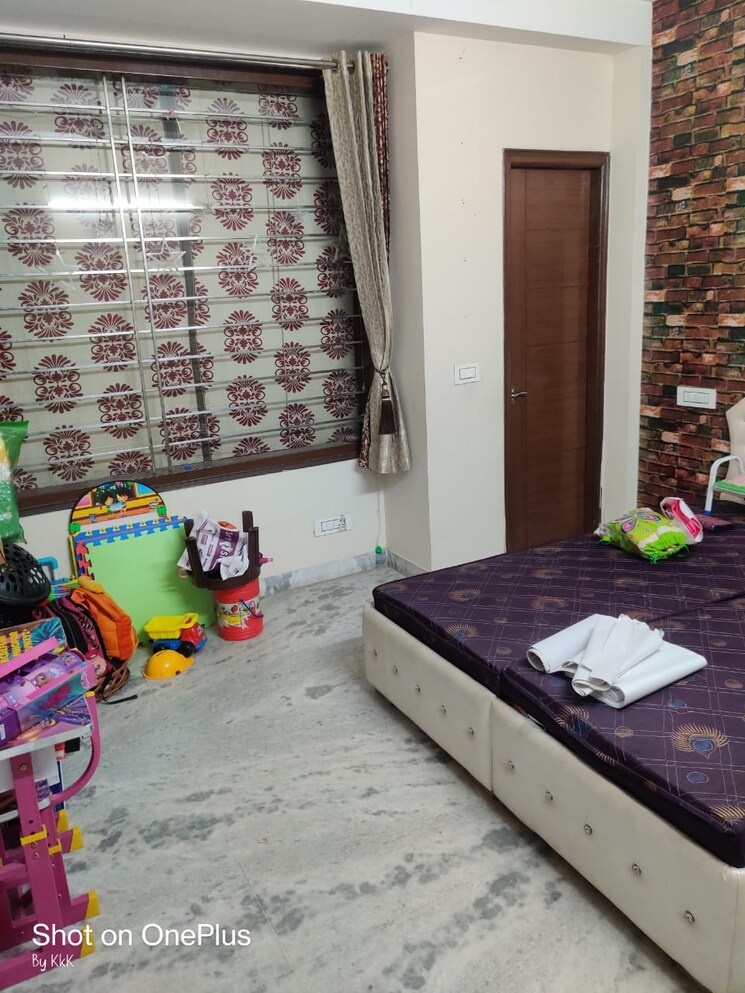 Bedroom, guru-nanak-enclave 3 Bedroom 1100 Sq.Ft. Apartment In Dhakoli Zirakpur 8991172