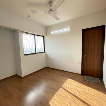 Room in 2 BHK Apartment at Lodha Lakeshore Greens, Hedutane – for Rent