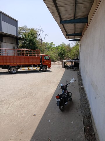 Parking in  Warehouse at Palaspa – for Rent
