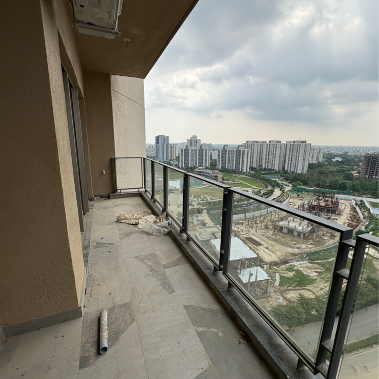 Balcony, shalimar-one-world-belvedere-court-3 4 Bedroom 2639 Sq.Ft. Apartment In Malesemau Lucknow 8991109